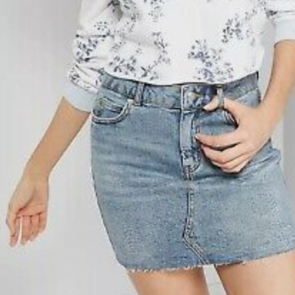 Wild Fable Denim Distressed Raw Edge Mini Size 14 NWOT - Picture 3 of 10